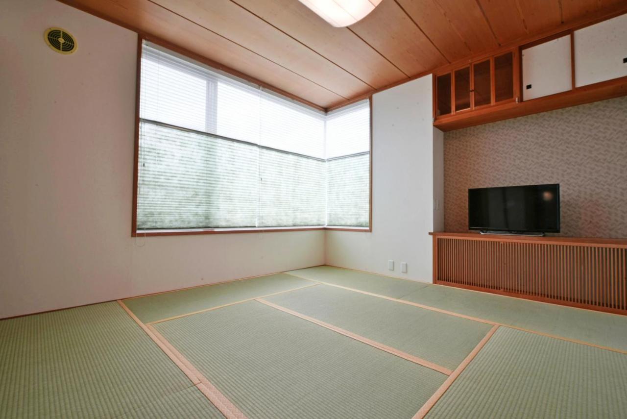 Hostel Pleasure Maruyama Sapporo Bagian luar foto