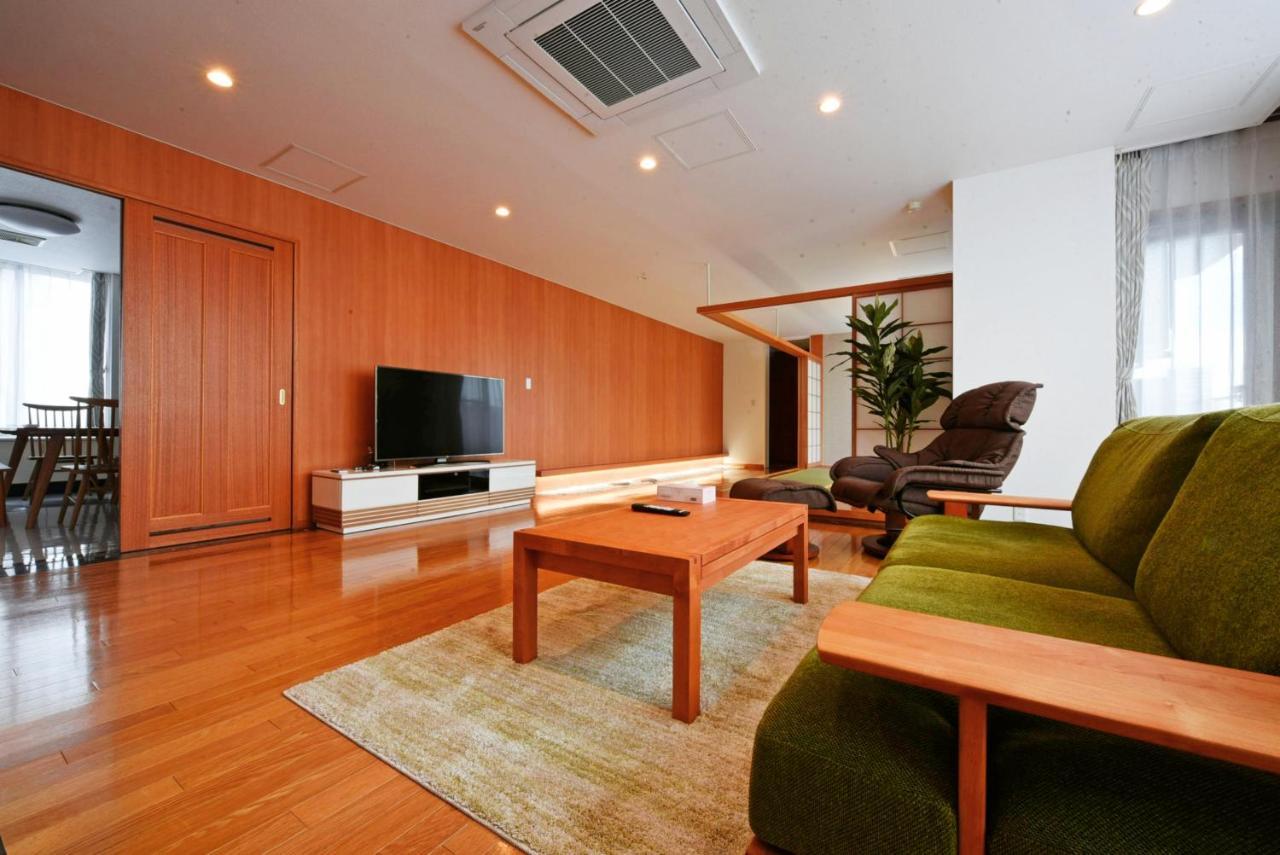 Hostel Pleasure Maruyama Sapporo Bagian luar foto